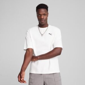 Remera Puma estilo boxy Wardrobe Essentials