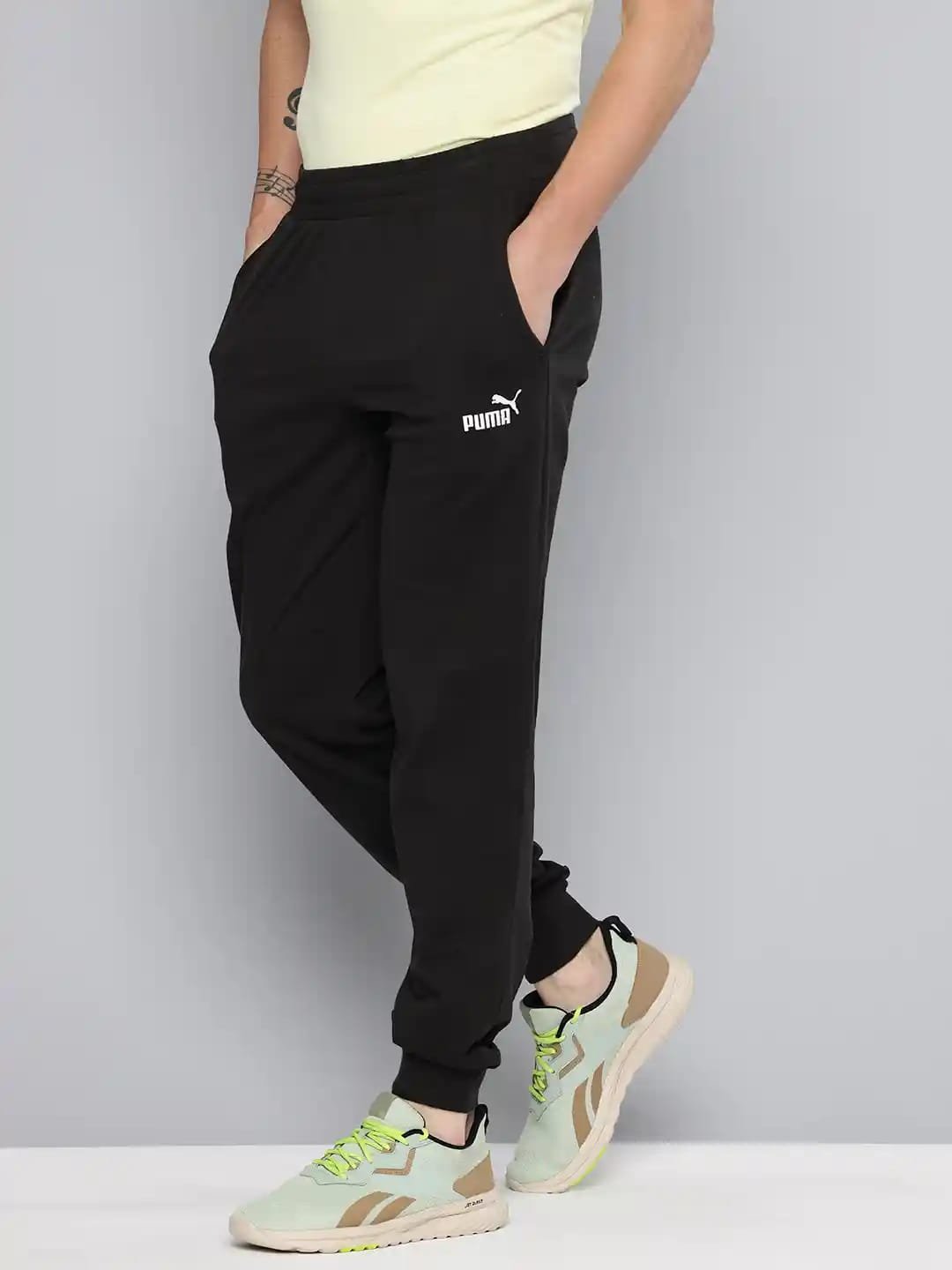Pantalón Puma Classics Cuffed - Image 6