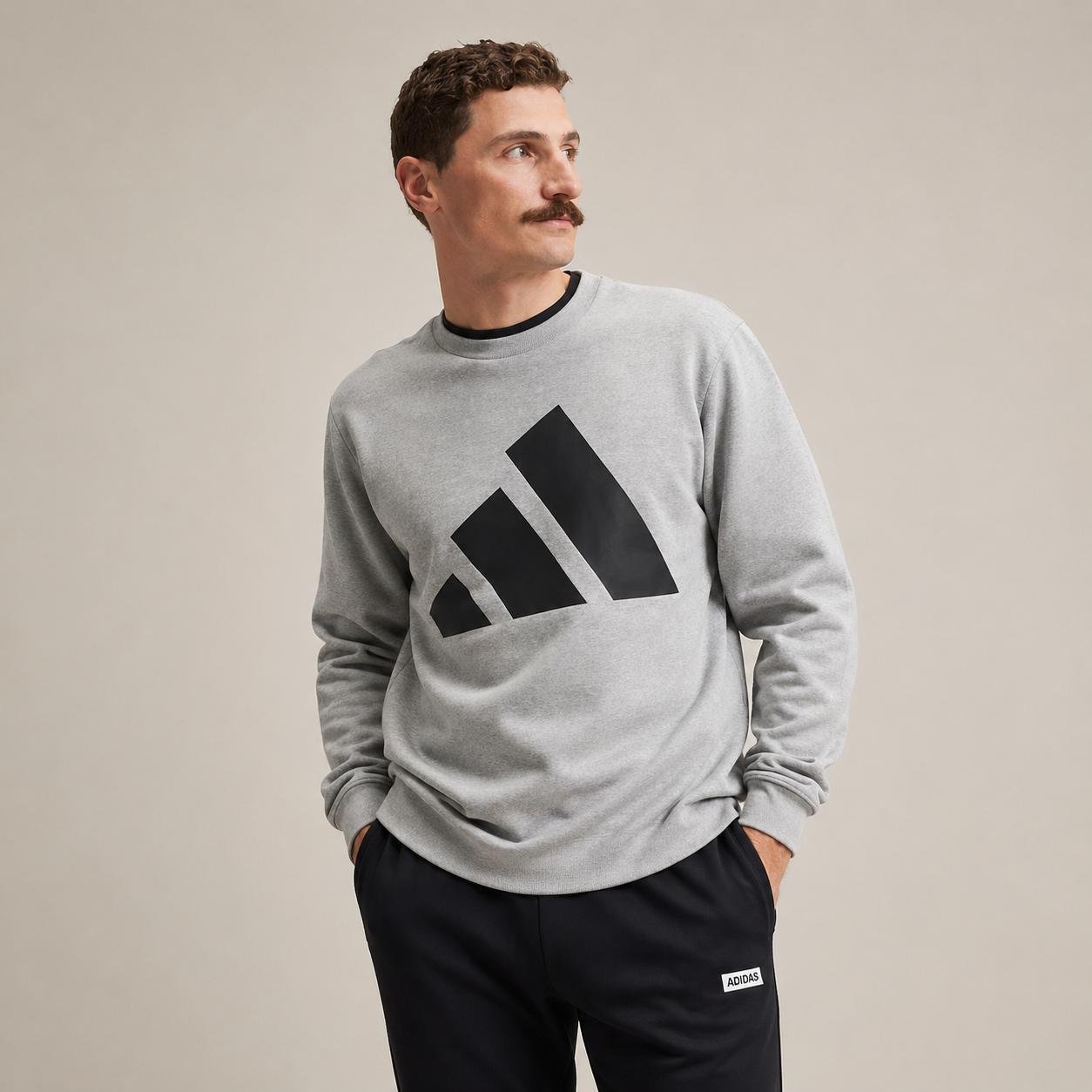 Buzo Adidas essentials big logo