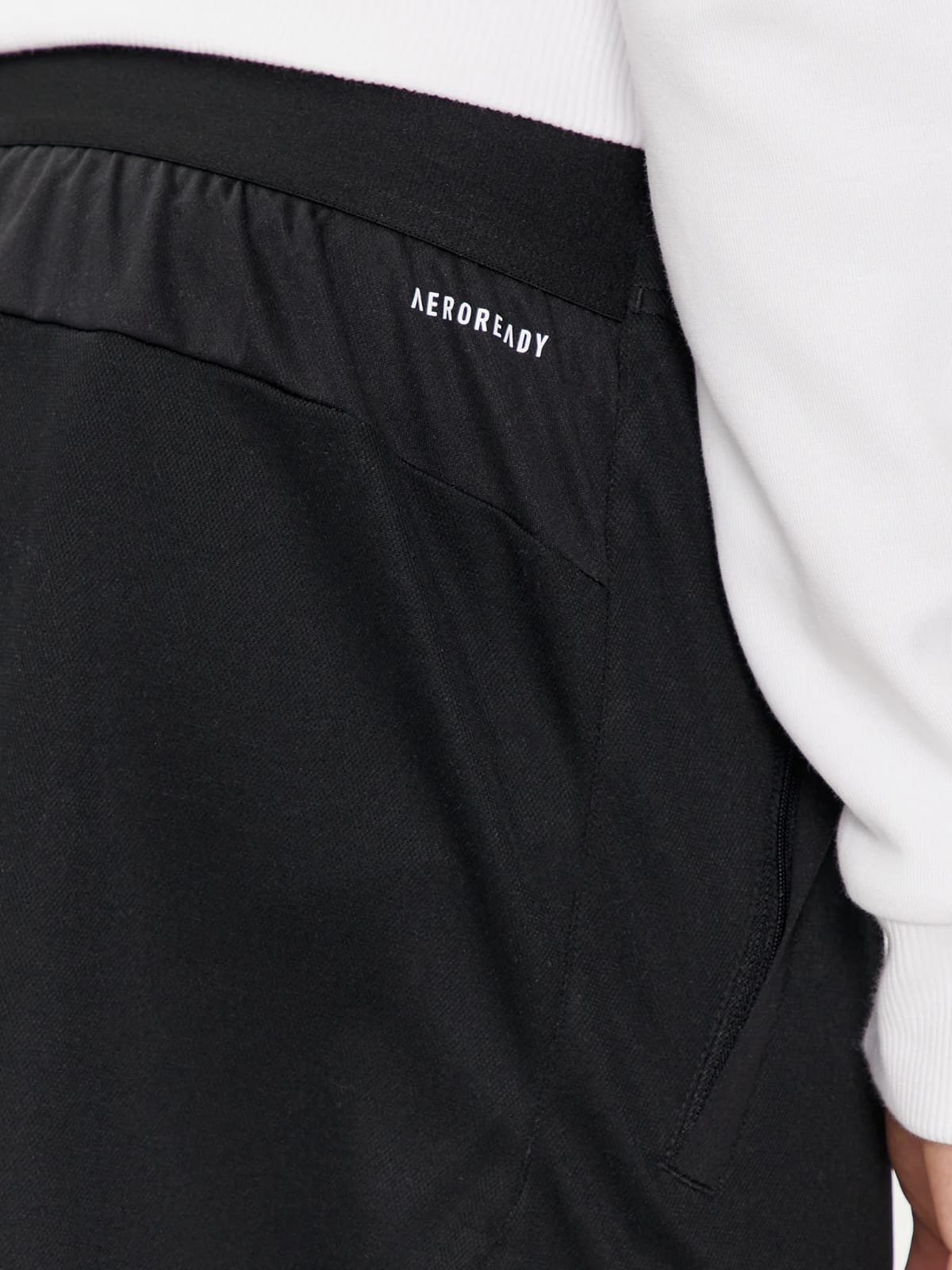 Short Adidas Train Essentials Logo - Image 4