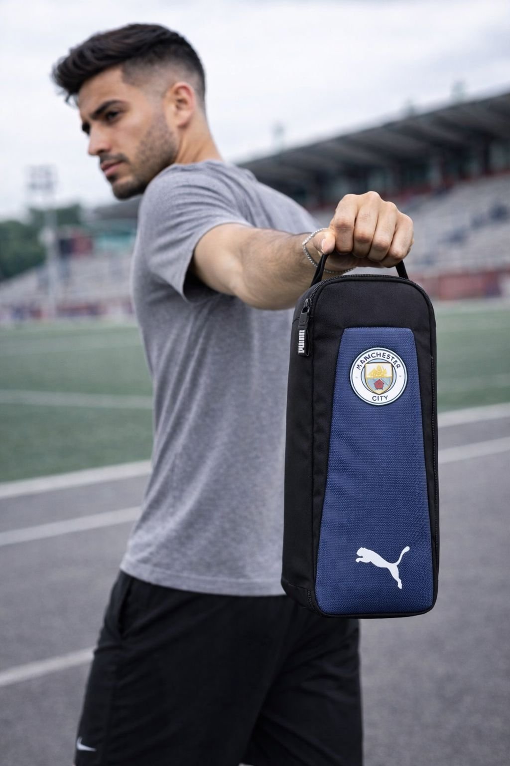 Botinero Puma Manchester City - Image 6