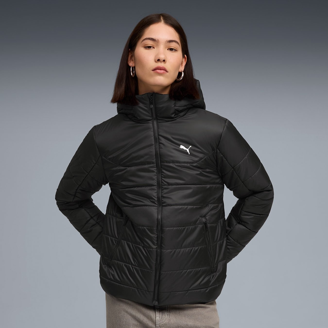 Campera Puma ESS HOODED - Image 2